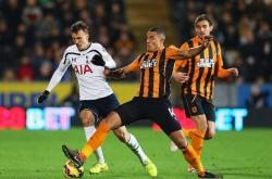 开云体育官方网站-赫尔城连败状态难以扭转，保级阴云密布