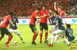 开云体育APP下载-深圳佳兆业主场取分，实现关键胜利