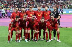 开云体育官网-西班牙队迎来新帅，重振士气备战大赛