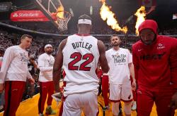 开云下载-包含热火大胜雄鹿，巴特勒状态火爆的词条