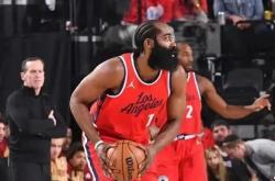 开云体育入口-NBA常规赛战报：金州勇士大胜特雷山队