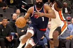 开云体育app-火箭战胜活塞，哈登再次砍下50分