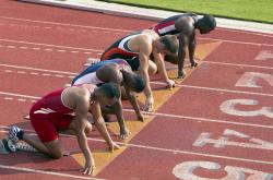 开云体育平台APP-沉默的核按钮，伊萨克90分钟的杀意与拜仁压哨的救赎