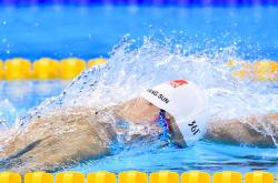 -塔图姆战神模式轰50分，深圳队铁血联防竟让湖人全队得分不过百？