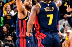 开云体育官网-勇士客场铁血拼杀，惊险逆转太阳