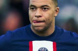 开云下载-雷恩纳球风飘逸，创造多次得分良机