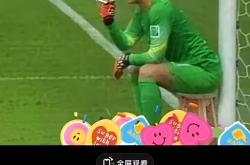 开云官网-巴塞罗那守门员成功化解多次威胁，保护球门安全