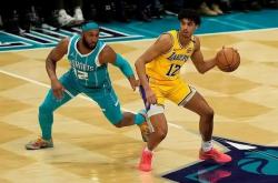 开云体育-黄蜂逆袭取胜，年轻阵容表现出色