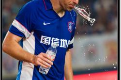 开云体育APP下载-江苏舜天轻松击败上海申鑫，提升士气