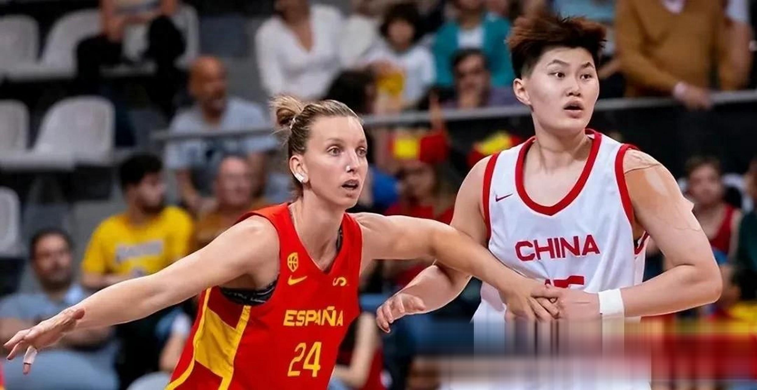 加拿大女篮惊险晋级半决赛，实力强劲