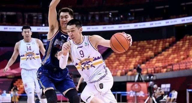 山东鲁能大捷，提前锁定季后赛资格