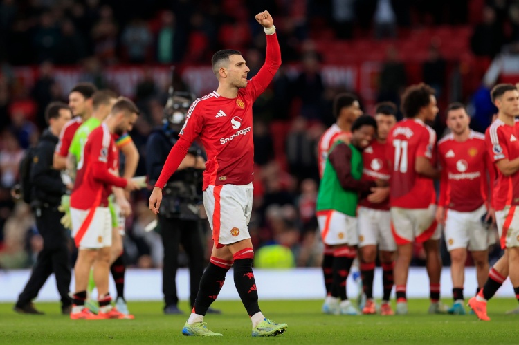 战绩走势瞬息万变，欧洲足球联赛前景迷人