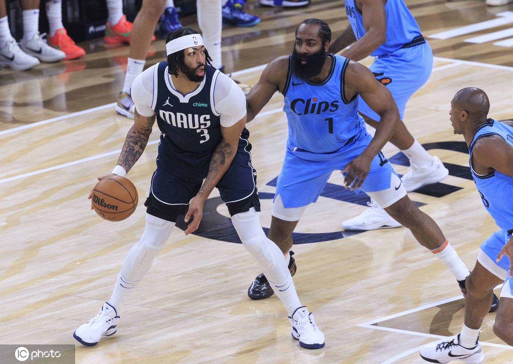 火箭击败独行侠,哈登飙36分 火箭击败独行侠,哈登飙36分