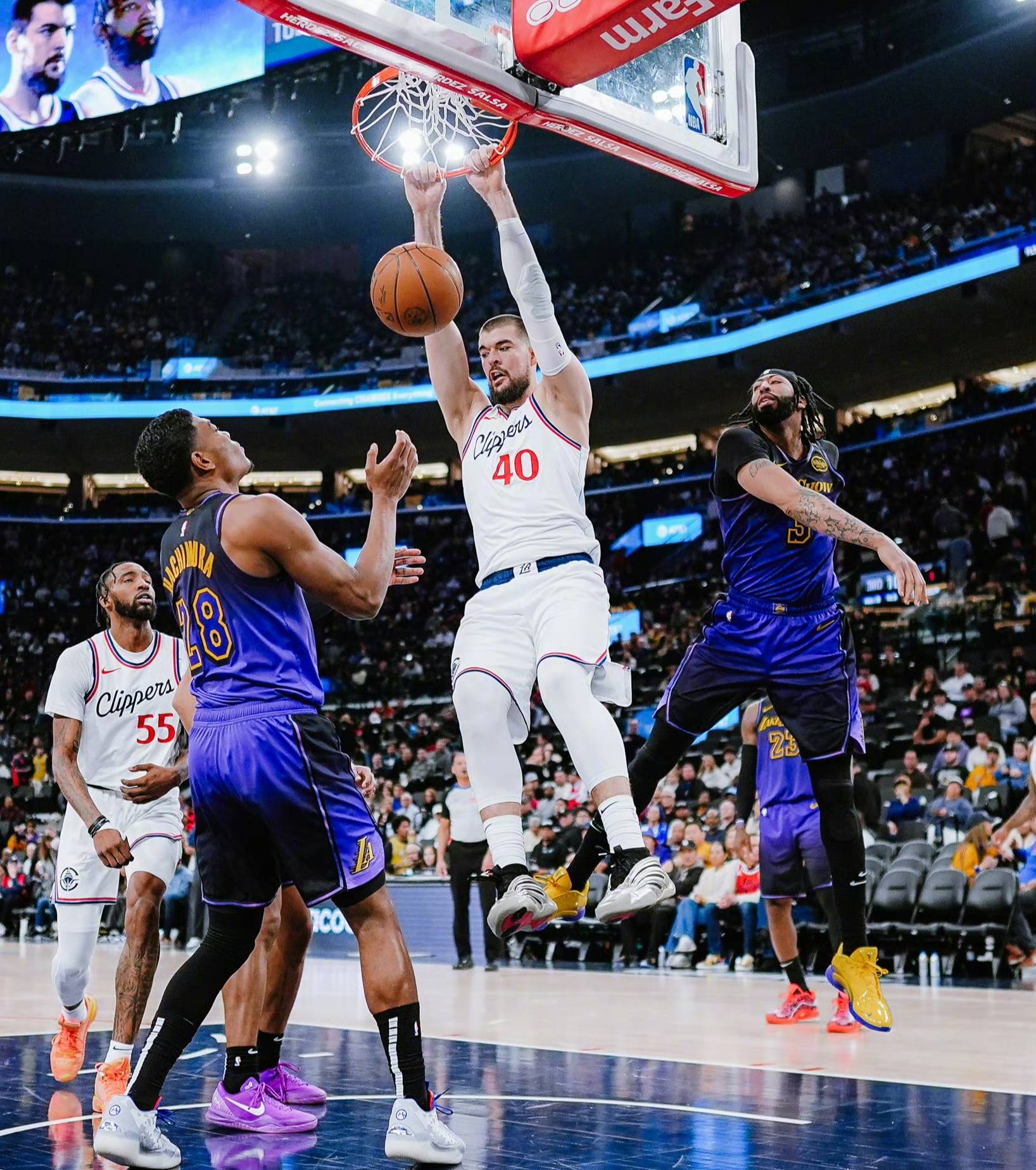 快船队以大比分获胜