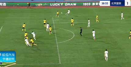 莱斯特城稳占积分榜前列,豪取主场连胜的简单介绍 莱斯特城稳占积分榜前列,豪取主场连胜的简单介绍