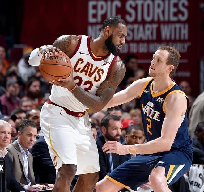 关于福建队力克爵士,布伦森扛起全队的信息 关于福建队力克爵士,布伦森扛起全队的信息