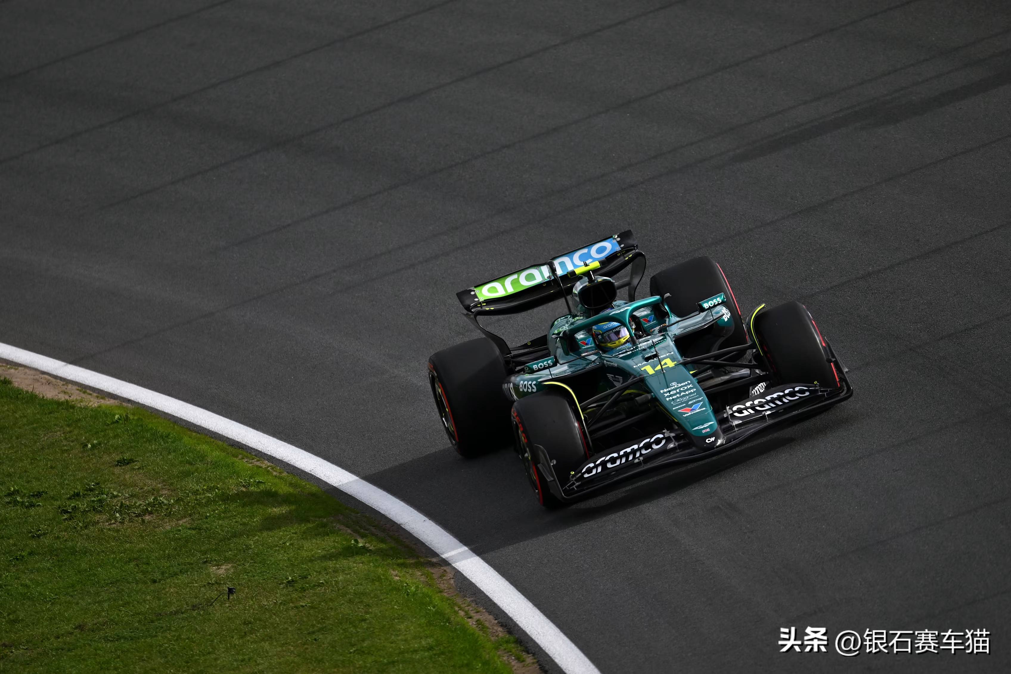 包含威廉姆斯绝杀阿斯顿马丁，阿隆索刷新纪录的词条