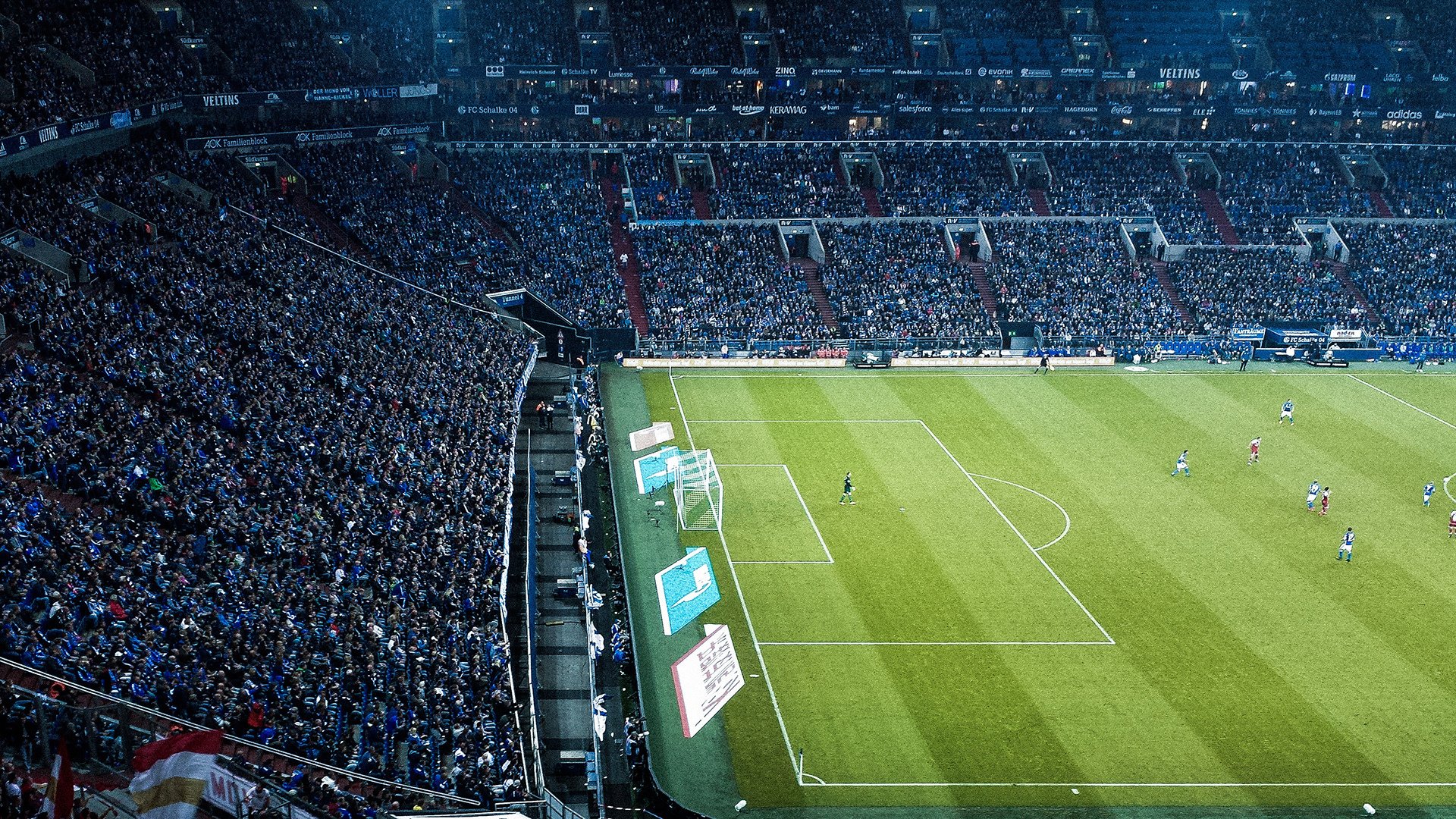 逆境中的曙光，佛罗伦萨戏剧性淘汰巴拉圭，奥斯梅恩一锤定音